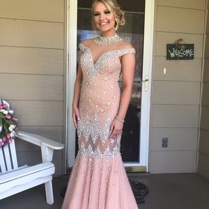 Primavera Couture dress